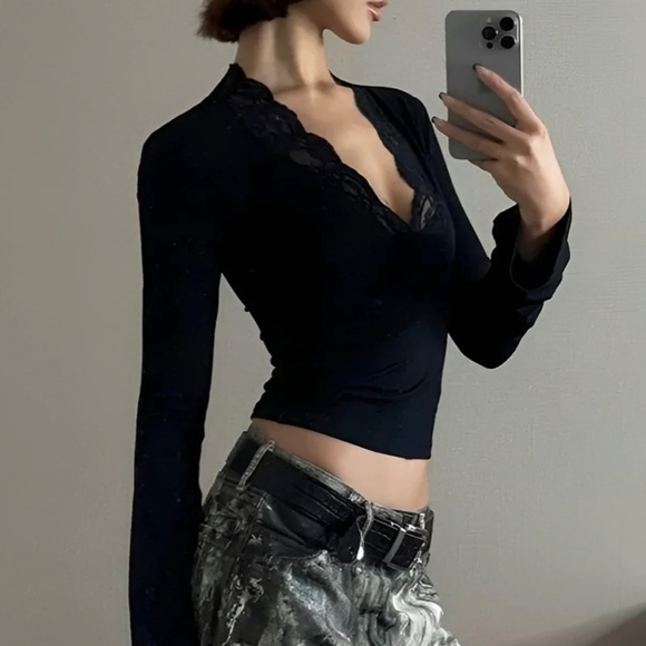 NWOT: Lace Trim V-Neck T-Shirt - Picture 4 of 4